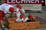 Marc Weingartner auf der Kinderbaustelle