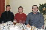 Vorarbeiter Roman Schuster, Facharbeiter Dierter Edelbauer und Christoph Walzer bei der Weihnachtsfeier 2013