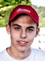 Nico Hinterleitner, Mitarbeiter der Baufirma Lechner hat die Lehrabschlussprüfung am 21.6.2022 bestanden.